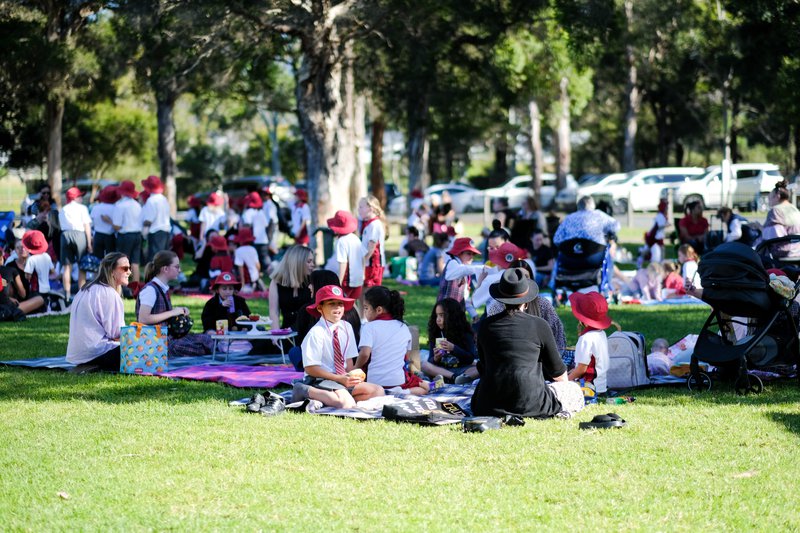 Calderwood Mother's Day Picnic And Crafternoon