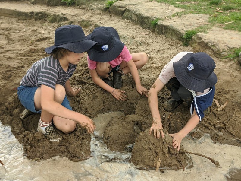 Epic sandplay at Castlecrag