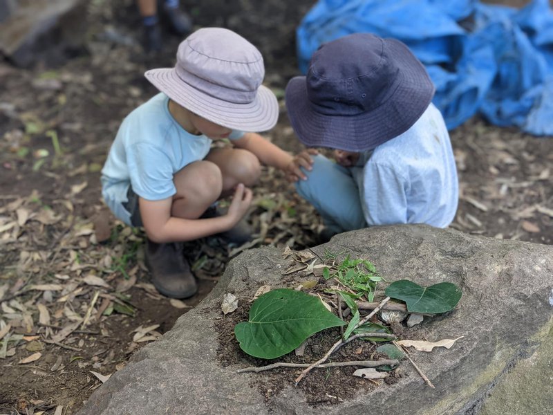 Class 1 Gardening with Sandra