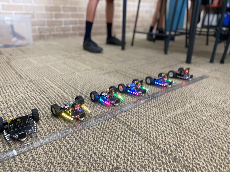 Year 7 and 8 Microbits at Glenaeon