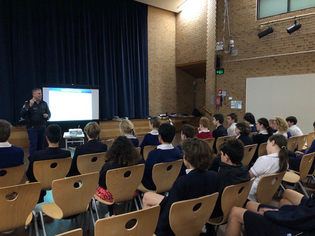 Constable Darren on empowering students to make informed decisions around drug taking & alcohol use