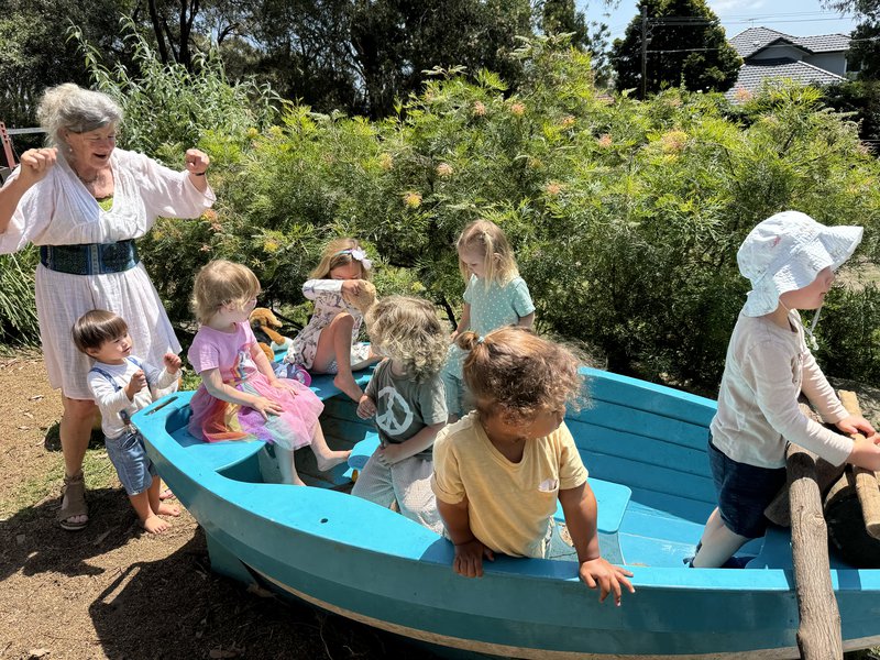 Picnics, Boat Play and Birthdays in Term 4 Playgroup