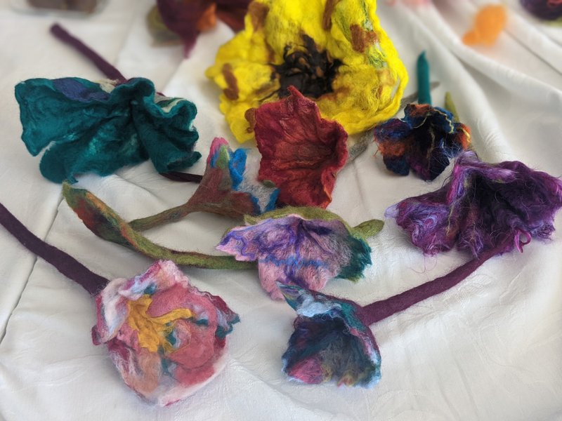 Parent Craft and Kindy Craft is warming up