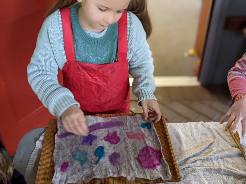Class 1 make counting mats for Maths