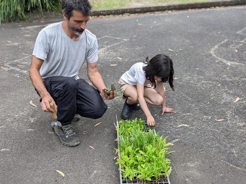 Class 1 Garden with Rod and Sandra