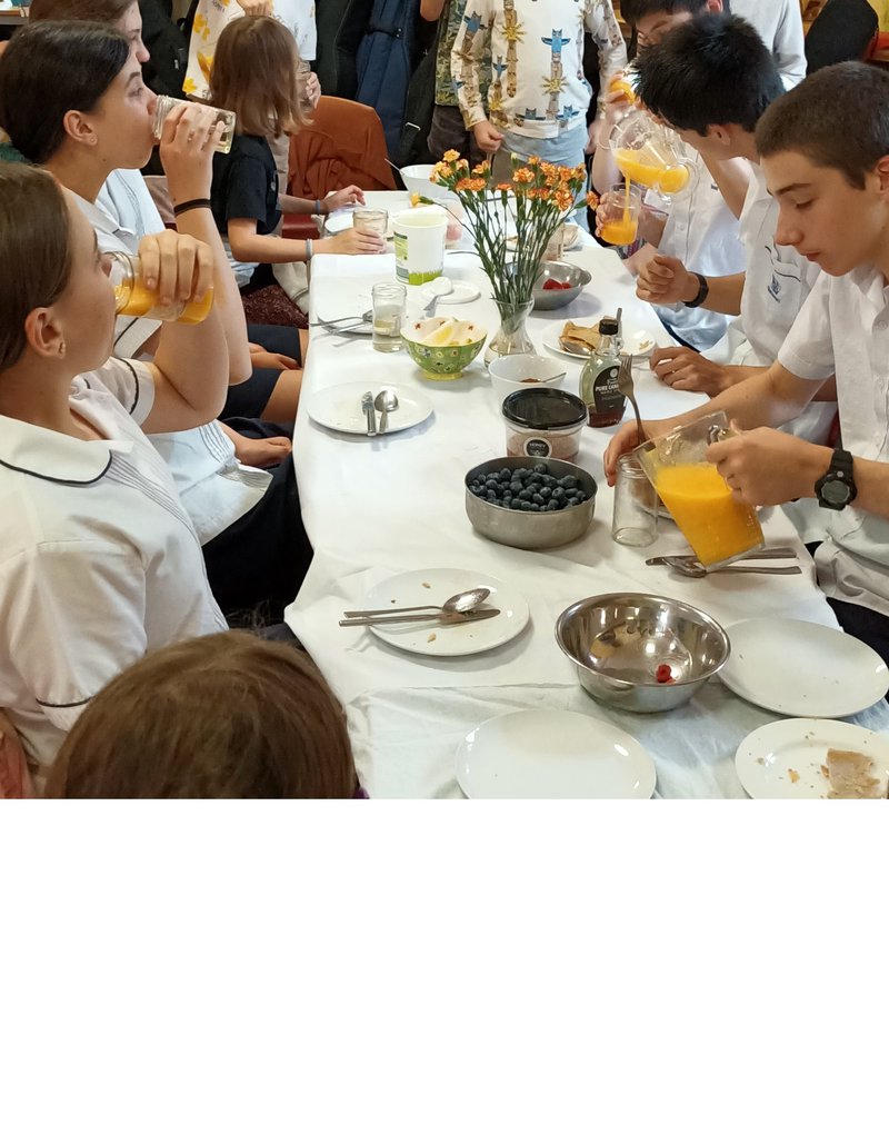 Year 9s help Class 3 through DofE